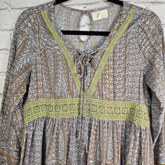 WOMENS BOHO DRESS BY LOVE, GRAY AND BLUE WITH GREEN CROCHETED LACE DETAIL SIZE S - Picture 2 of 8